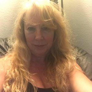 Meet your Posher, Diana